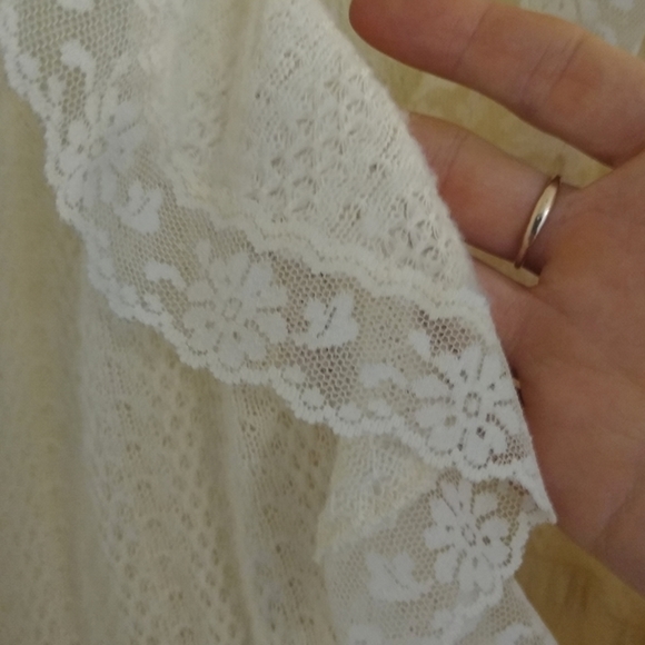 Vtg Lace Peignoir Dressing Gown - Picture 11 of 15